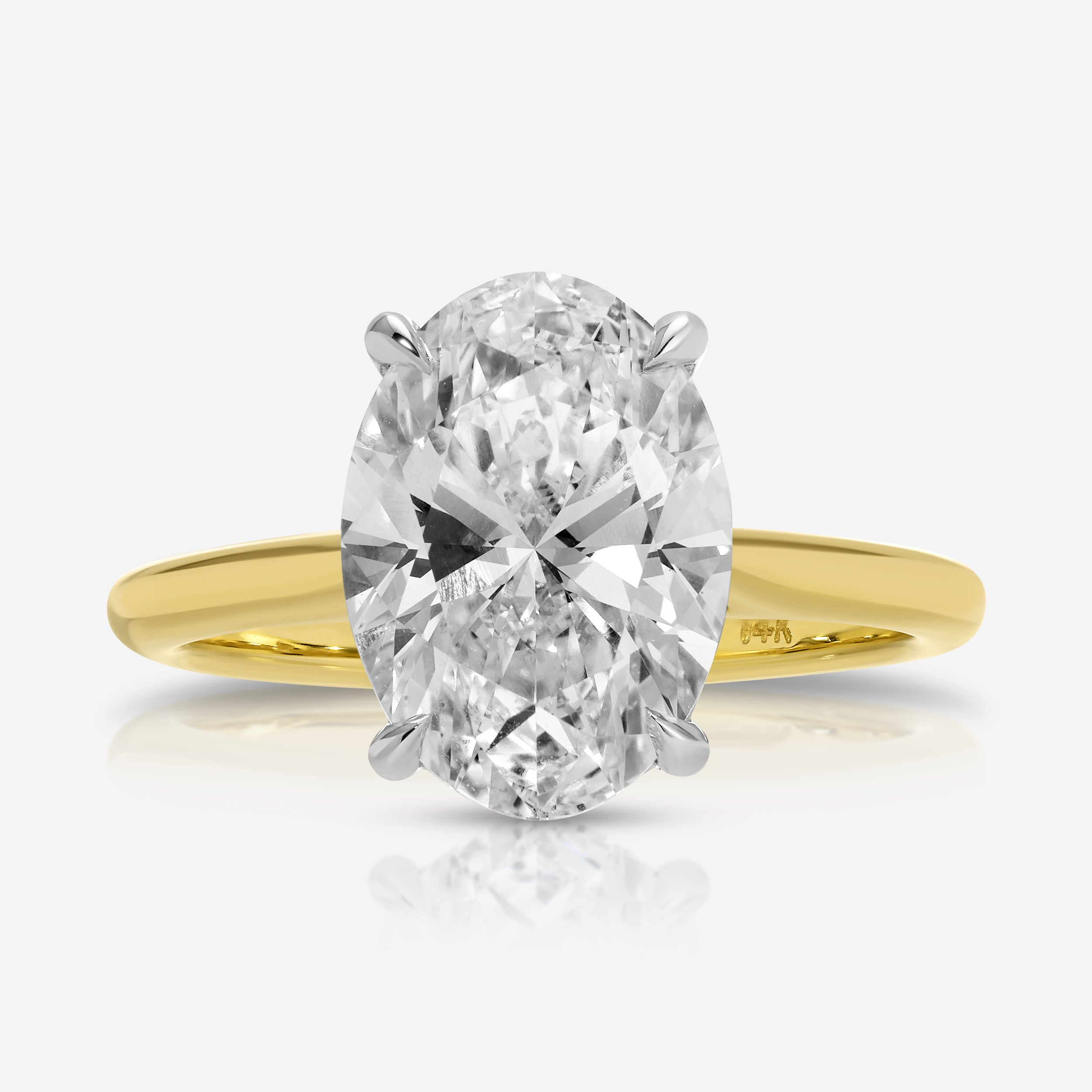 TOVAA Oval Moissanite Engagement Ring