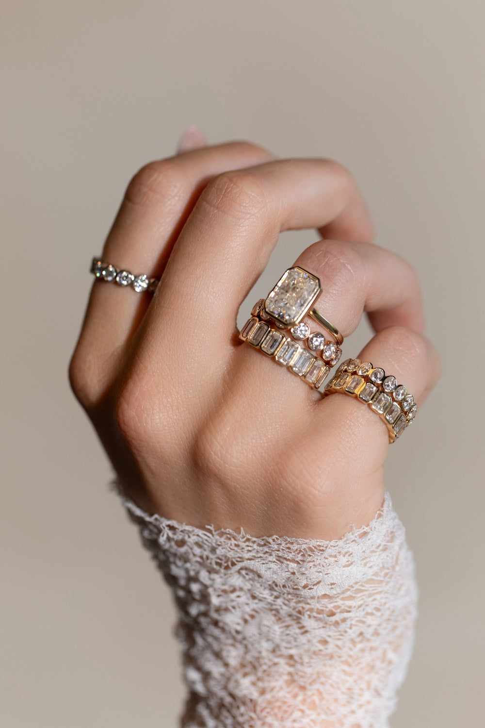 TOVAA Moissanite Engagement Rings