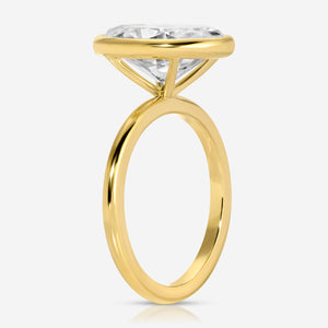 Bella Flush (5.2ct) Oval Moissanite Engagement Ring
