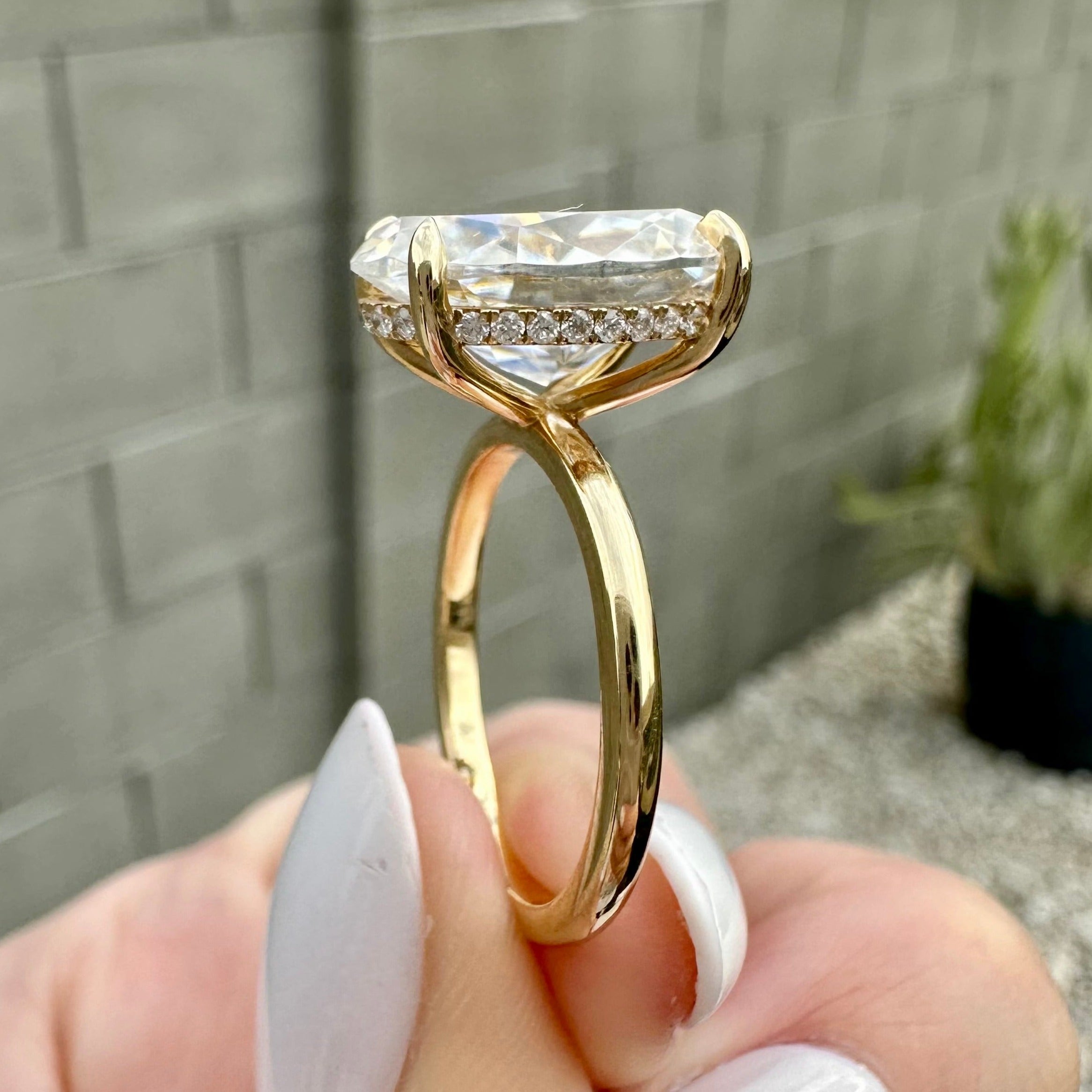 Olivia Flush 7ct Oval Moissanite Engagement Ring w/ 14k Yellow Gold Band & Hidden Halo (Size 6) - TOVAA