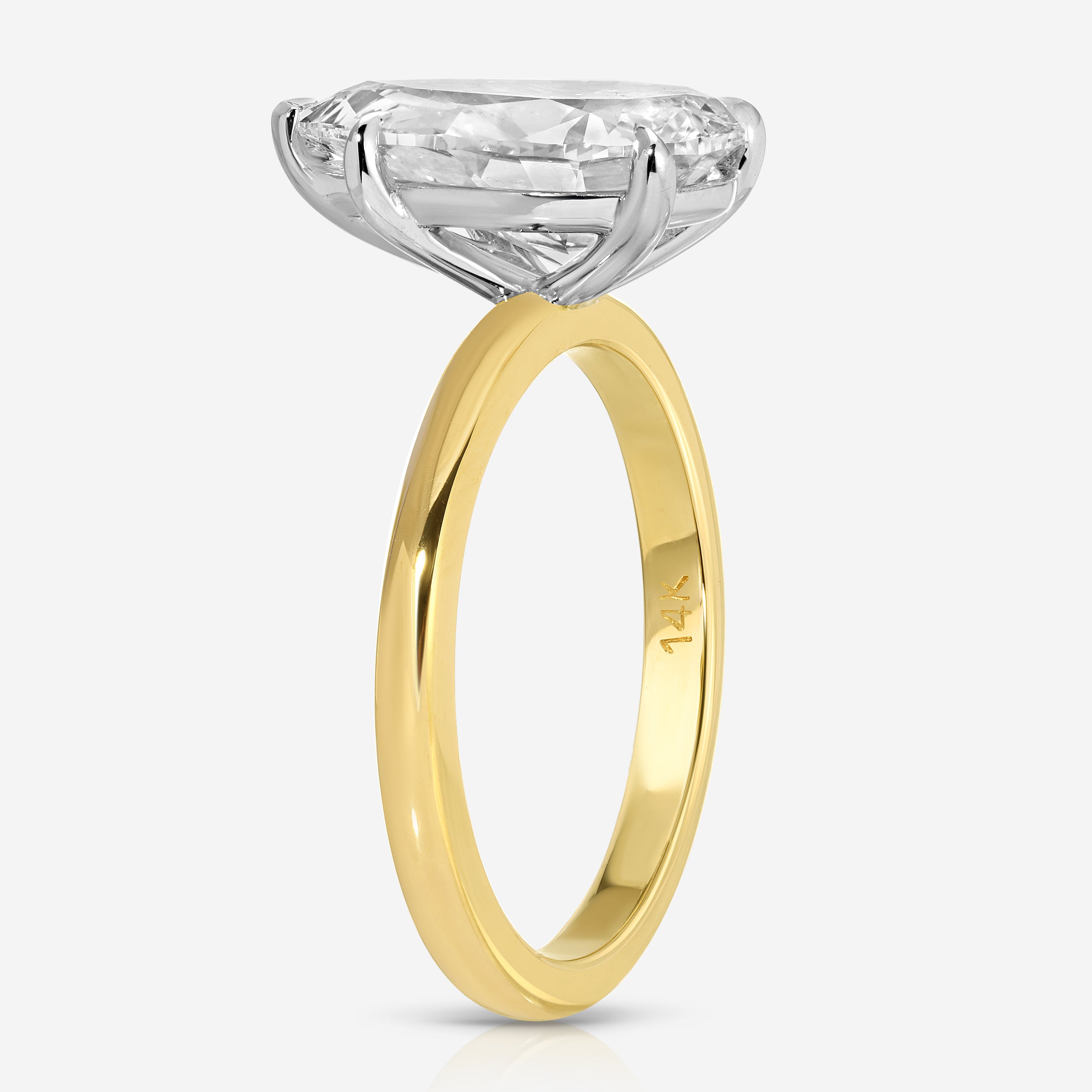 Olivia (3.07ct) Pear Lab Diamond Engagement Ring