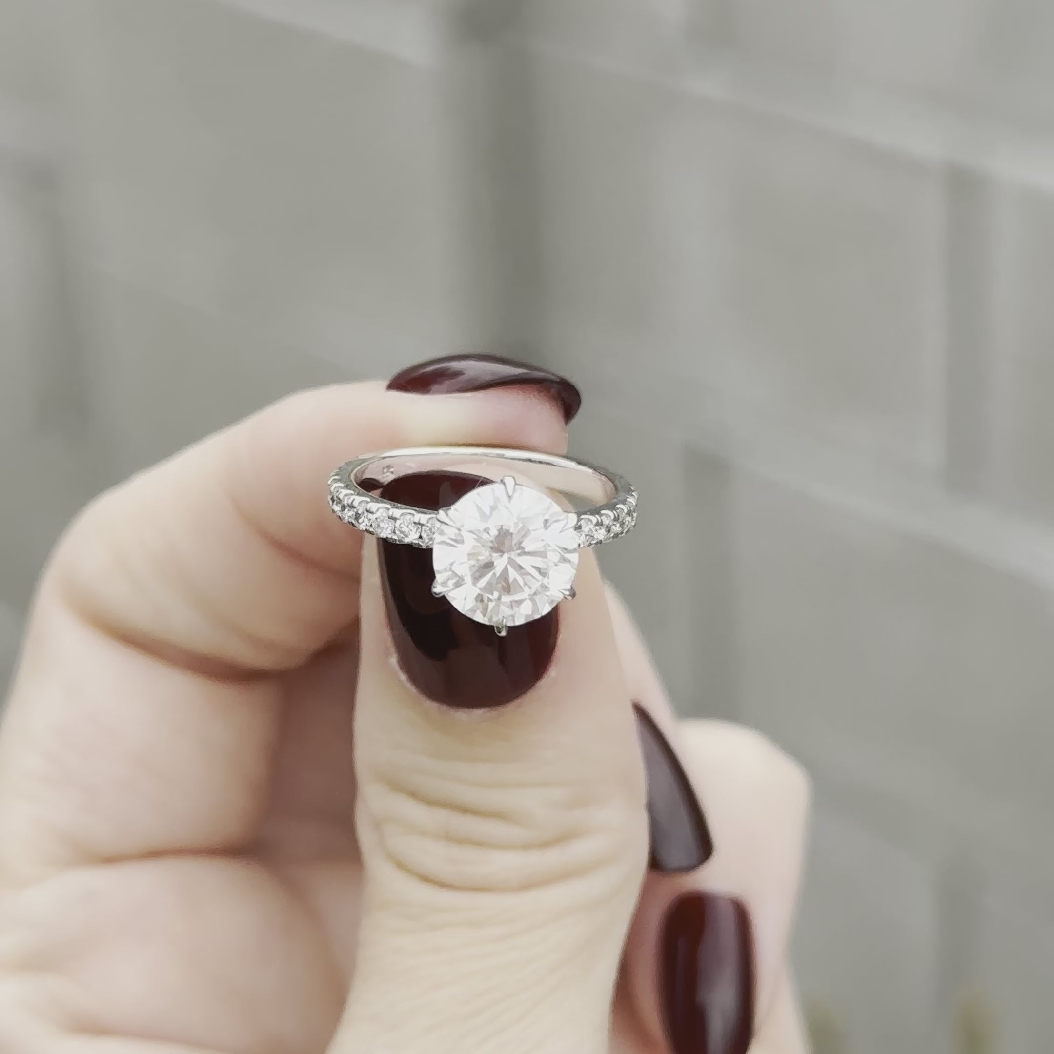 Becca 2.5ct Round Brilliant Moissanite Engagement Ring w/ Pavé Band (Size 5.5) - TOVAA 