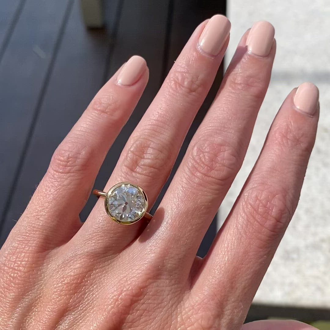 Bella 4.5ct Moissanite Engagement Ring w/ 14k Yellow Gold Band (Size 7) - TOVAA