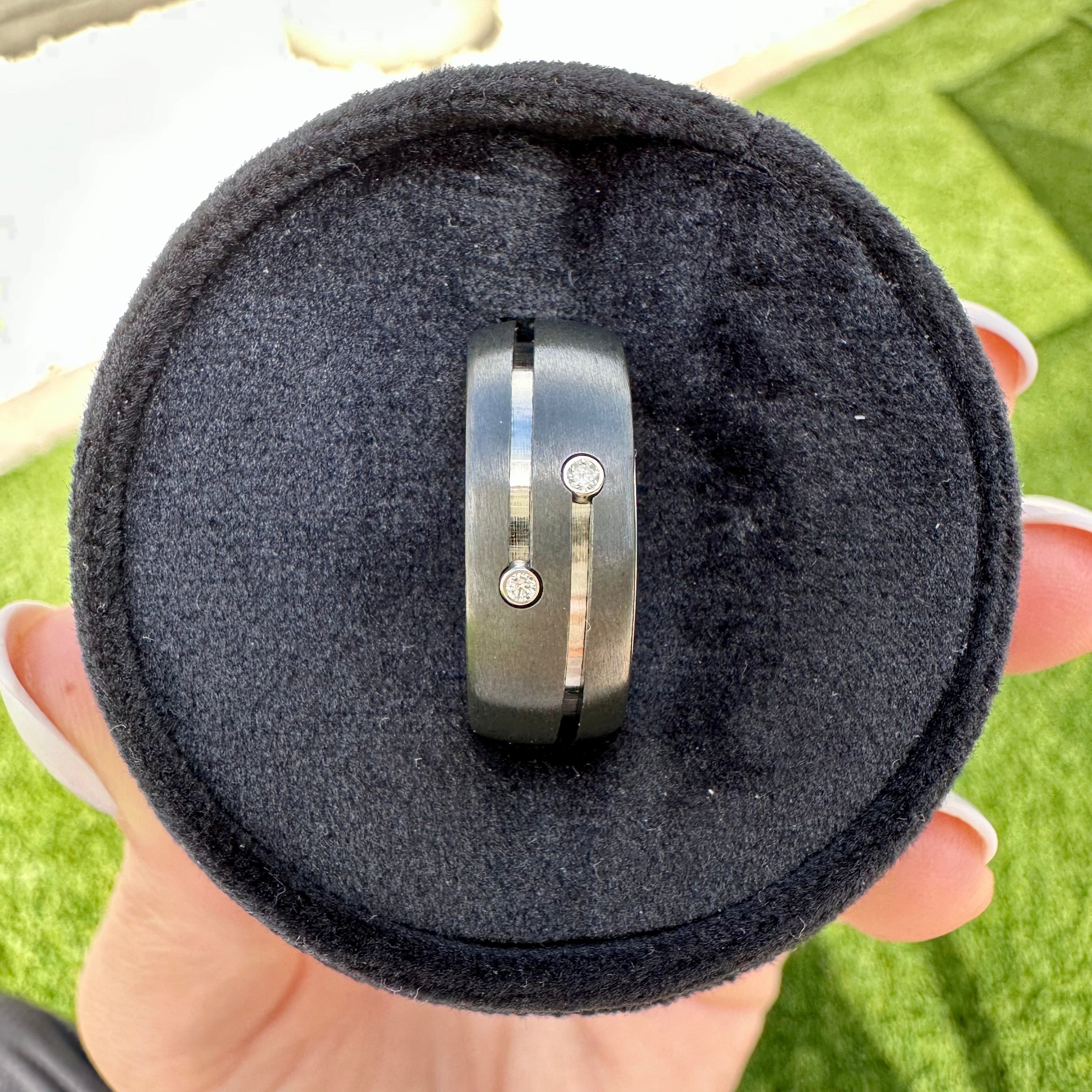 Edwin Comfort Fit 8mm Men's Wedding Band - TOVAA