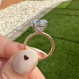 Molly 4 carat Round Cut Moissanite Engagement Ring w/ Hidden Halo - TOVAA