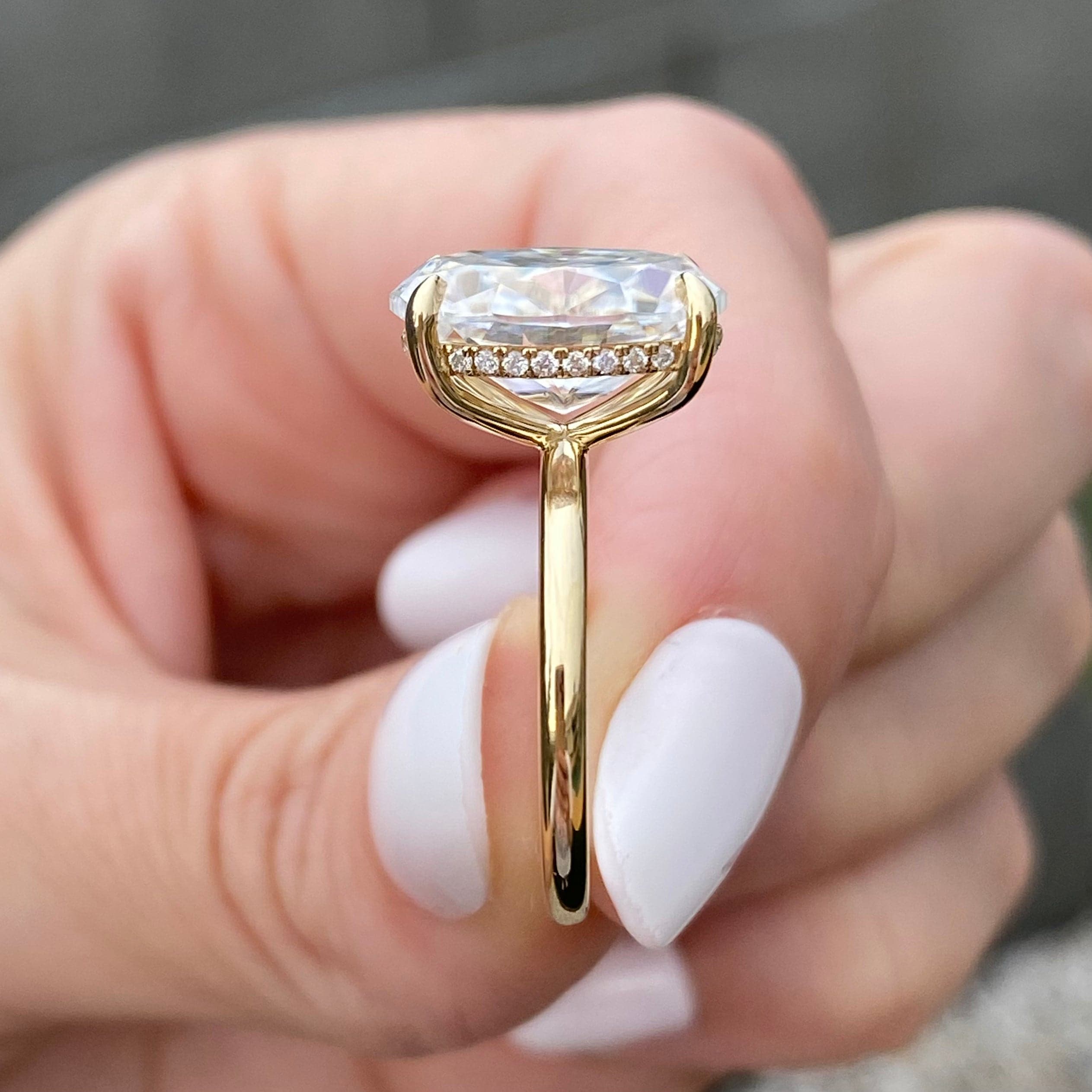 Olivia 6.2ct Moissanite Hidden Halo Oval Engagement Ring - TOVAA