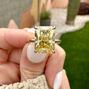 Kate FLUSH 4.8ct Canary Radiant Moissanite Engagement Ring TOVAA
