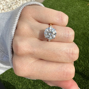 Molly 4ct Round Moissanite Engagement Ring w/ 14k Yellow & White Gold Band - TOVAA